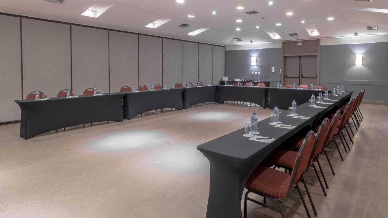 Hotel Deville Prime 5*
