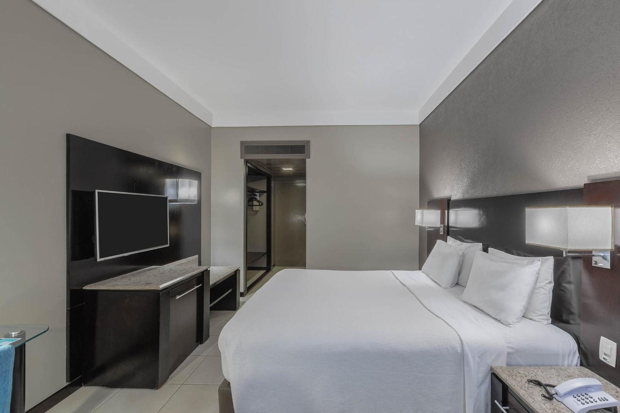 Deville Prime 5*