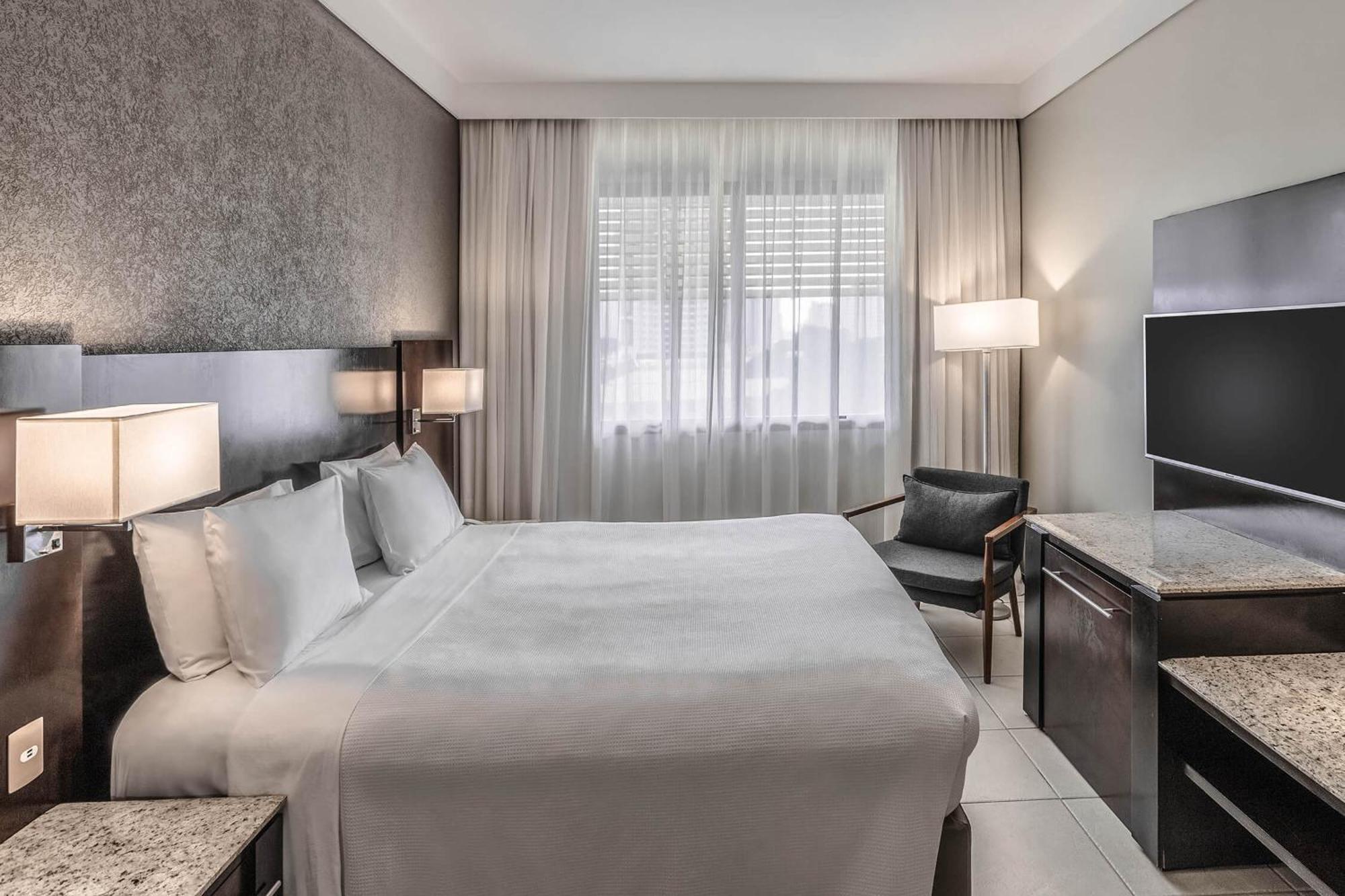 Deville Prime Hotel 5*