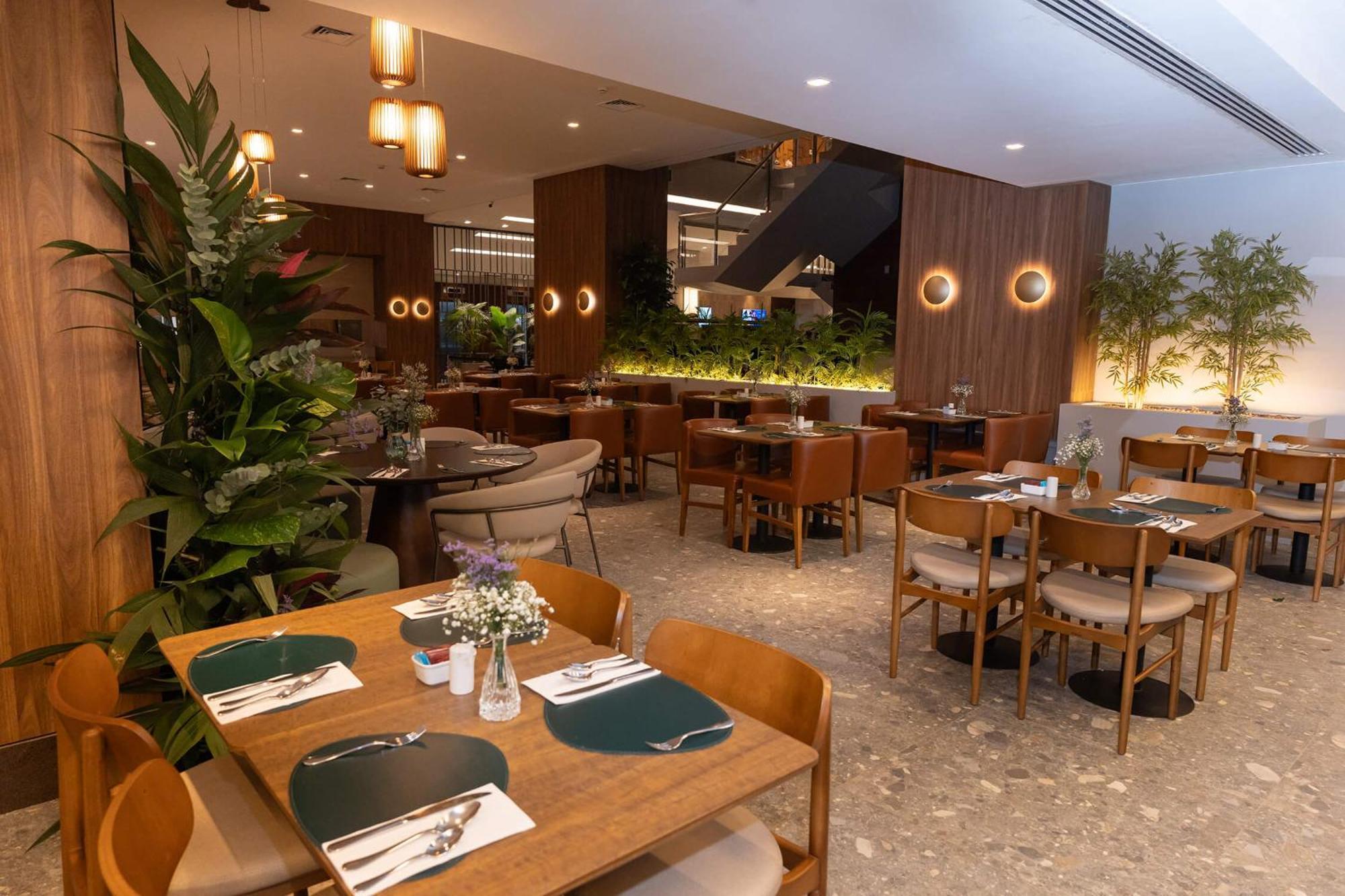 Hotel Deville Prime